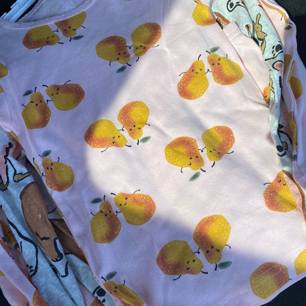 Brand new with tags 5t 2 sets of pajamas